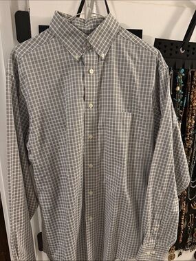 Roundtree & Yorke Light Gray Windowpane Button-Down Shirt